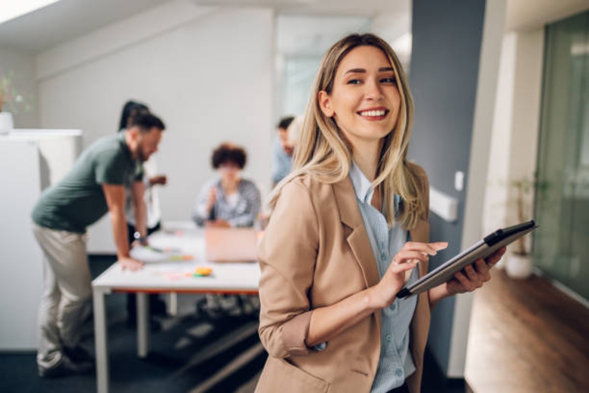 Women Tech Leaders You Should Know: Breaking Barriers and Building the Future