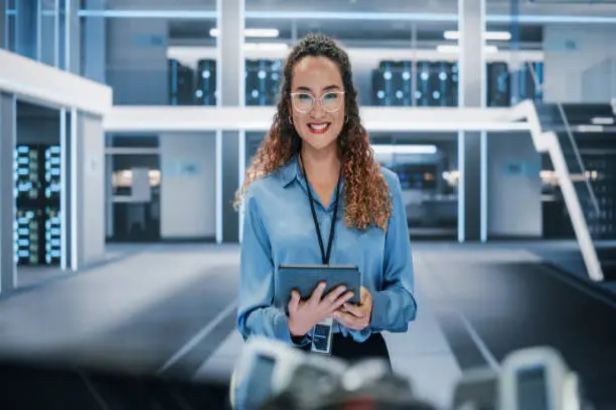 Women Empowering Women in STEM: Breaking Barriers, Building Futures